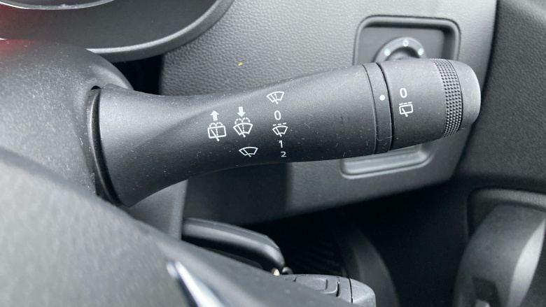 Dacia Duster 1.0 TCe 100 Comfort 5dr Bi Fuel Estate